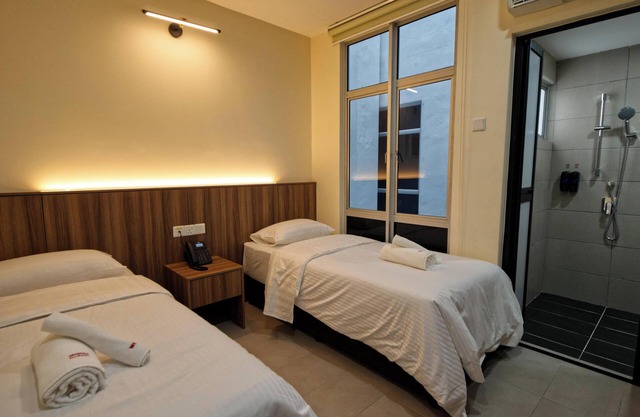 Weiss Hotels Kepong Baru