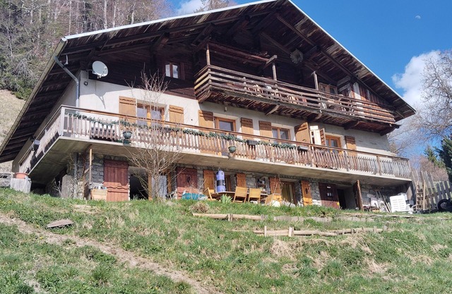 Welcome to the Gîte "Chez Jeanne" located in a beautiful corner of paradise!