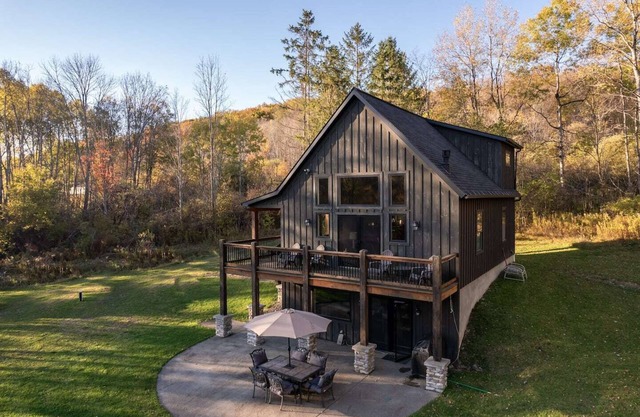 Welcome to your perfect hideaway, a serene, secluded retreat in the heart of nature