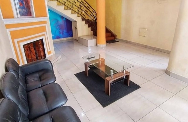 Welcoming 2-bedroom 2 beds apartment with WiFi in Quito