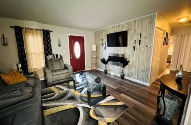 Welcoming 3-bedroom house with AC in Cincinnati