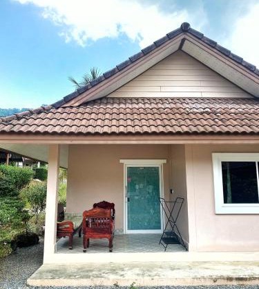 Well Living Guesthouse Khaolak