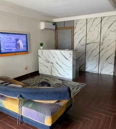 Wellaton Suites