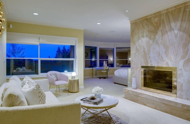 West Vancouver Mansion at its finest !