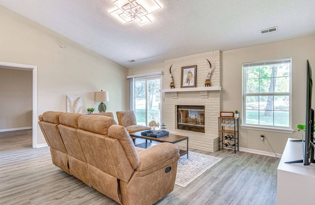 Westfield Home w/Furnished Patio: 2 Mi to Park St