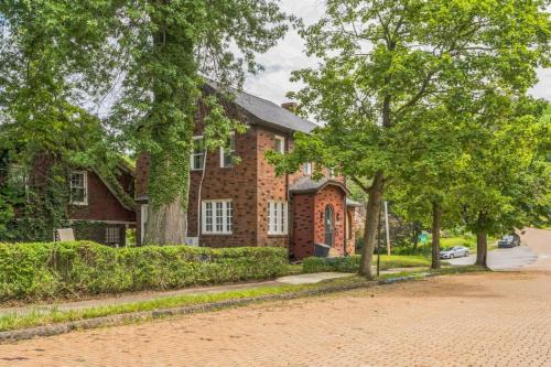 Where Classic Charm Meets Modern Serenity
