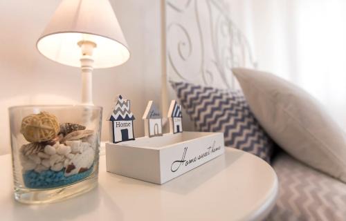White Charme Rooms