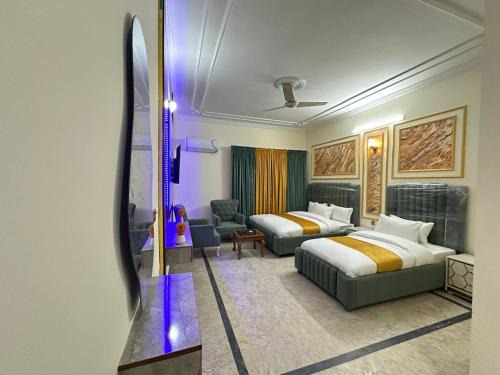 White House Guest House Isl