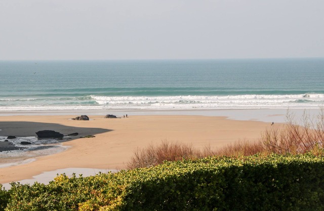 WHITE LODGE APARTMENT, romantic, luxury holiday cottage in Newquay