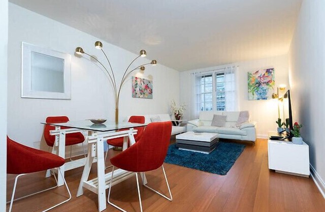 White Very nice apartment view Hudson River 1Br 1Bath 10 min to the City Al