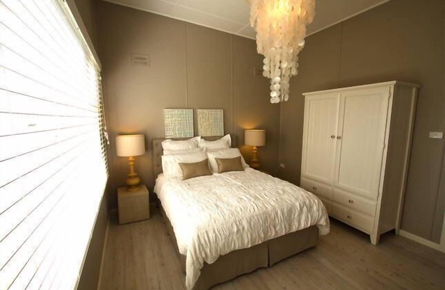 Whitewash Cottage (the place to unwind & relax)