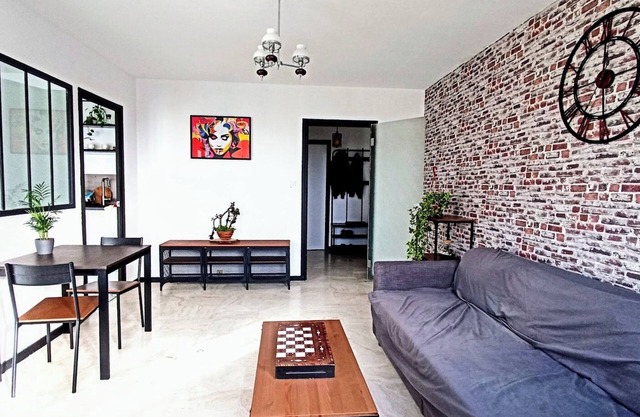 Whole apartment near Lyon