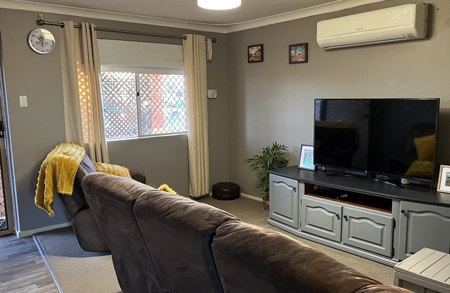 Whole house and yard in Kalgoorlie