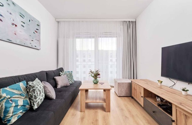 Wichrowa 22C Wrocław | Tasteful Apartment | Parking