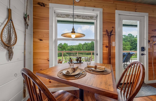 Wilderness Country Inn: Canada