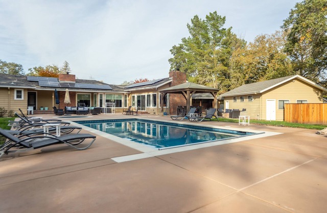 Wildflower by AvantStay | Gorgeous Wine Country Home w/Pool!
