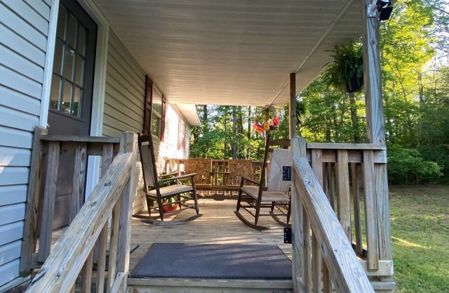 Wildflower In the Wood: 20 wooded acres to hike