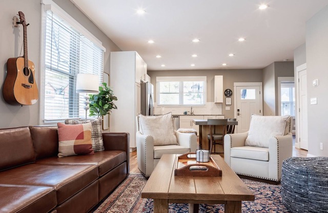 Wildwood Flower | Pet-friendly 4BR Home | Asheville | Hot Tub