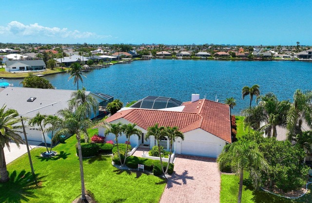 Wischis Florida Home - Dolphin Bay