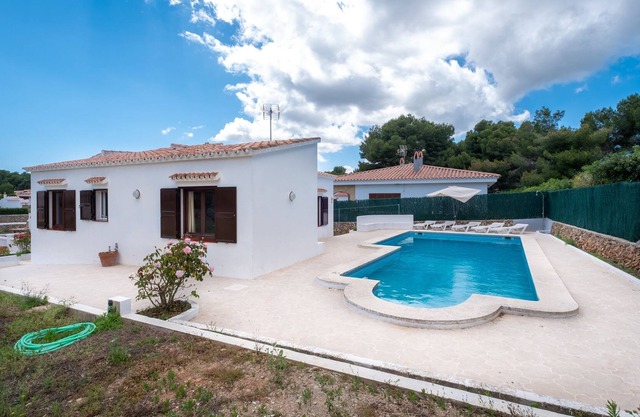 With large garden and pool - Villa Addaya