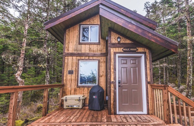 Wolf Ridge Cabin at Granite Point