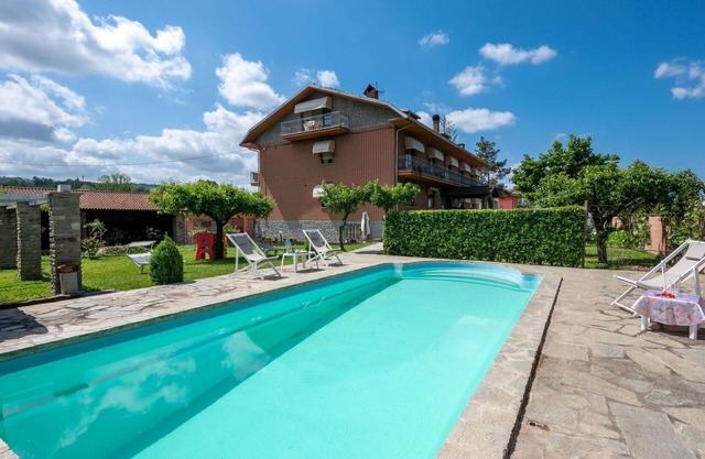 Wonderful villa for 4 guests with pool, WIFI, TV, terrace and panoramic view