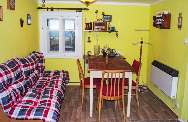 Wonderful private villa for 7 guests with WIFI, terrace and pets allowed