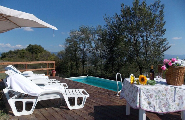 Wonderful private villa with WIFI, private pool, TV, patio, pets allowed and panoramic view