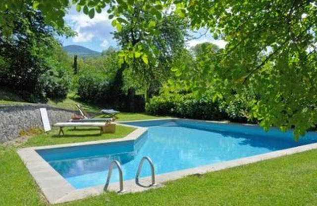 Wonderful private villa for 4 guests with WIFI, pool and TV