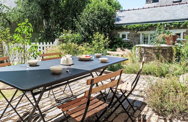 Wonderful private villa for 6 guests with WIFI