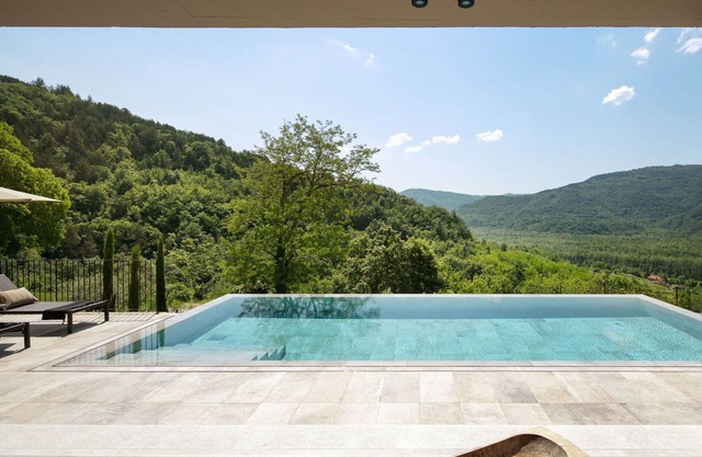 Wonderful private villa for 6 guests with private pool, A/C, WIFI, TV, terrace and panoramic view