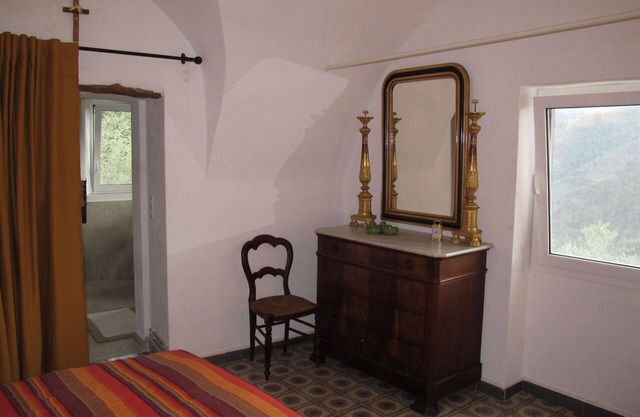 Wonderful private villa for 2 guests with WIFI, patio and pets allowed