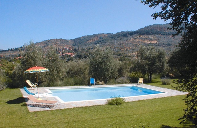 Wonderful private villa for 6 guests with WIFI, private pool, TV and parking