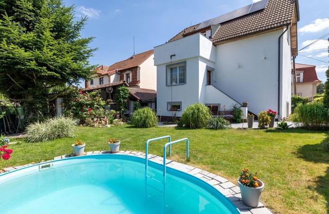 Wonderful villa for 4 people with private pool, WIFI, TV and patio