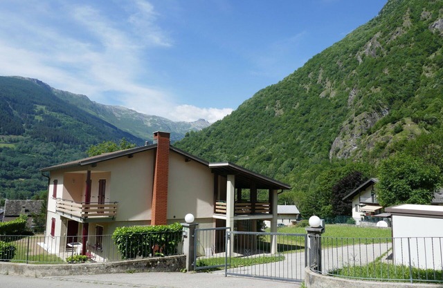 Wonderful villa for 5 people with WIFI, TV, terrace, pets allowed and panoramic view