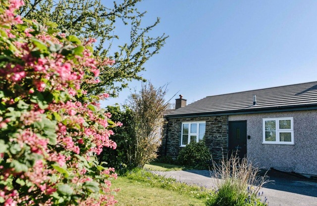 Wonderful villa for 4 guests with WIFI and parking