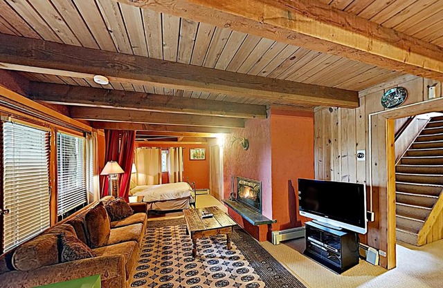 Wood Road House