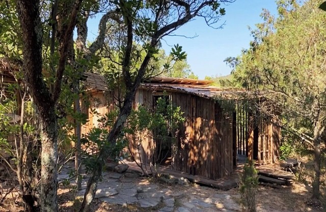 Wooden cottage in the woods a few kilometers from the sea Secret Sardinia