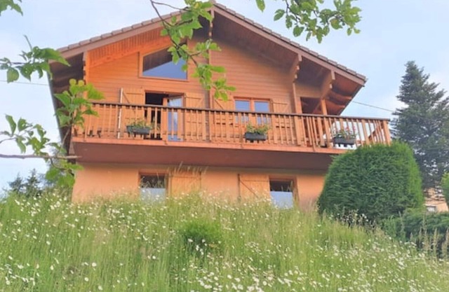 Wooden chalet with magnificent view