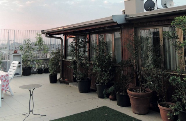 Woodhouse/iconic city center rooftop apartment