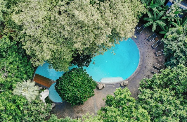 Woodlands Hotel & Resort