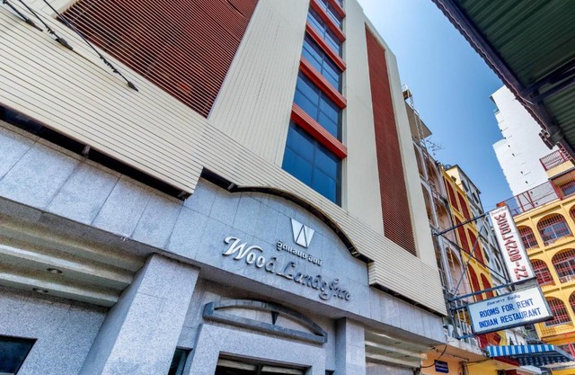 Woodlands Place