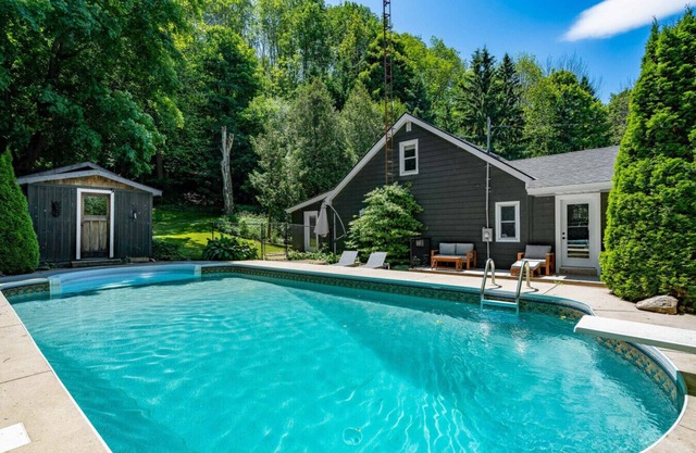 Woodski Retreat w/Heated Pool on 3+ Private Acres