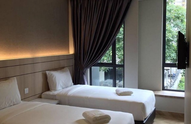 Worldview Grand Hotel