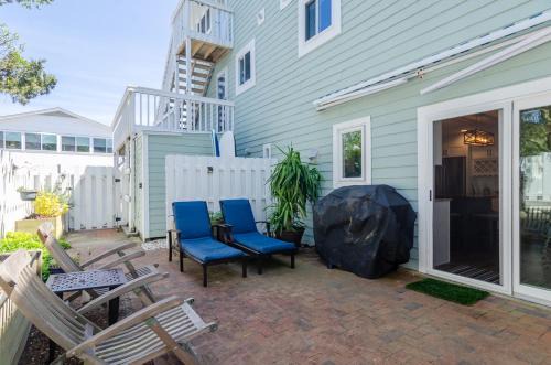 Wright by the Water by Bryant Real Estate