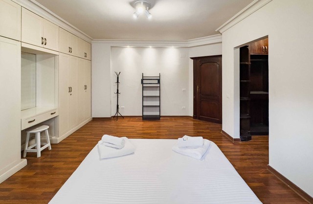 Xuru Stay I The Luxe Loft 2bdr Apt. @ Maadi
