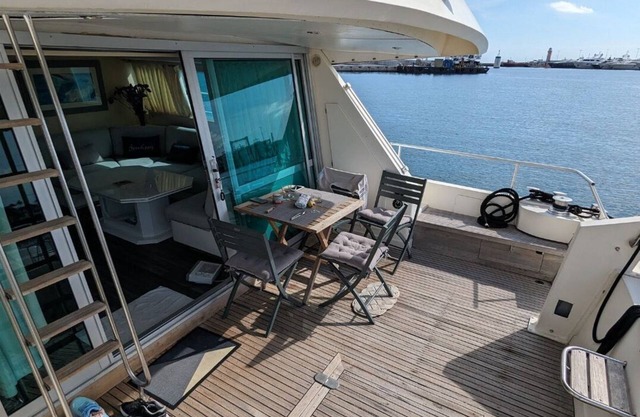 Yacht Mémorable en Plein Coeur de Cannes - Beau Rivage