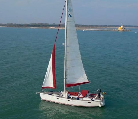 YachtVenice Sailing Excursion Included