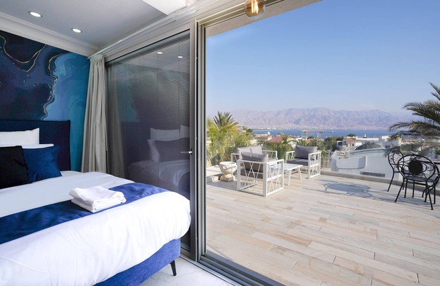 YalaRent Villa Enorma with Private Pool
