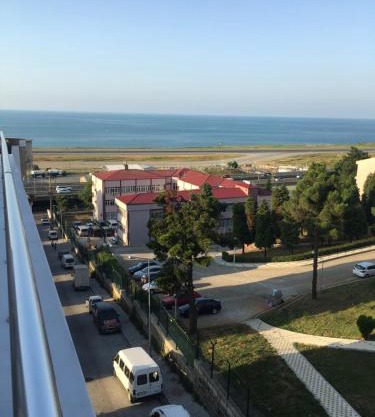 YALI Suit HOTEL